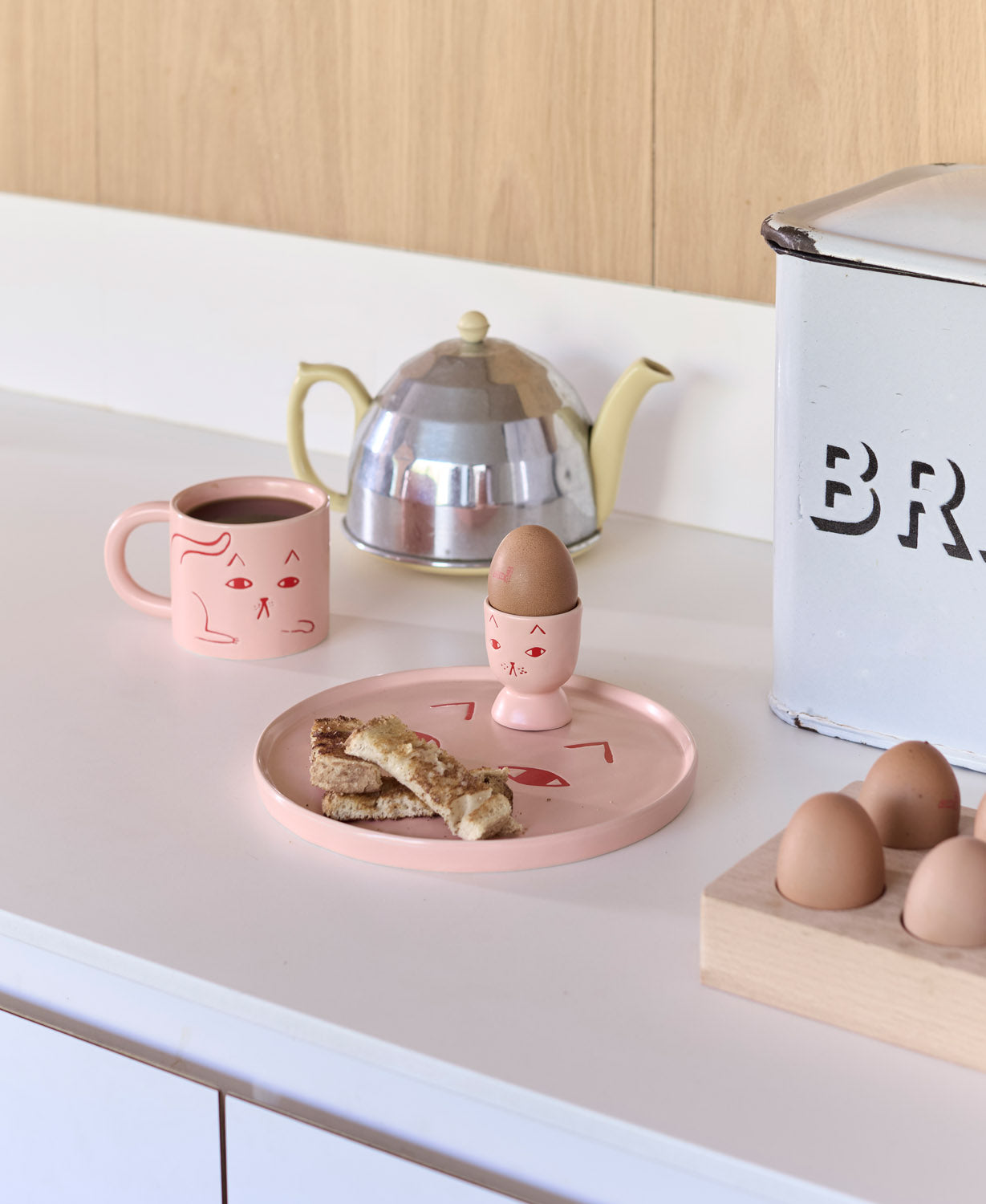 Cat Egg Cup – Donna Wilson