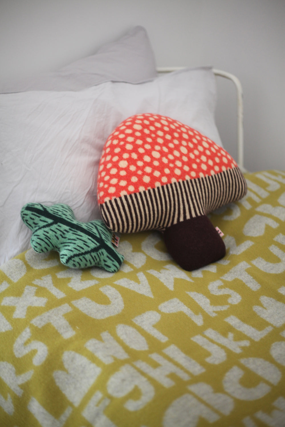 Mushroom Shaped Cushion – Donna Wilson