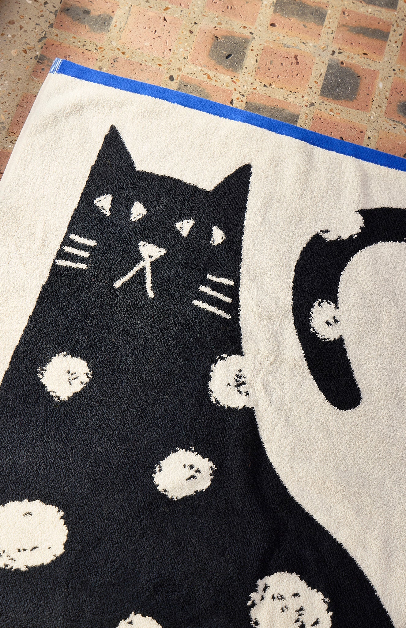 Lazy Cat Bath Towel